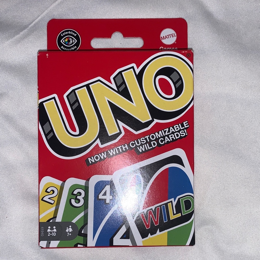 UNO Card Game with Customizable Wild Cards
